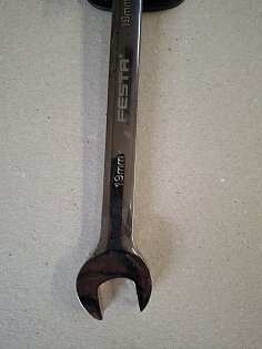 klíč ráčnový FESTA CrV 19mm 72T