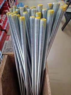 závitová tyč M6x1000,ZB 8,8